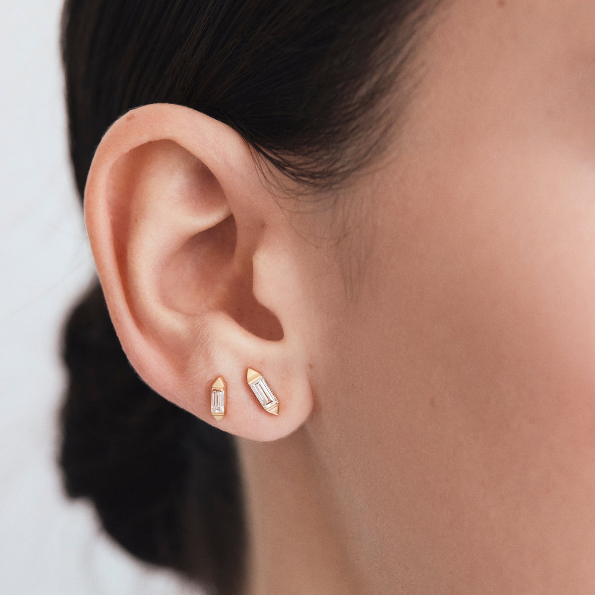 Bergama Baguette Studs