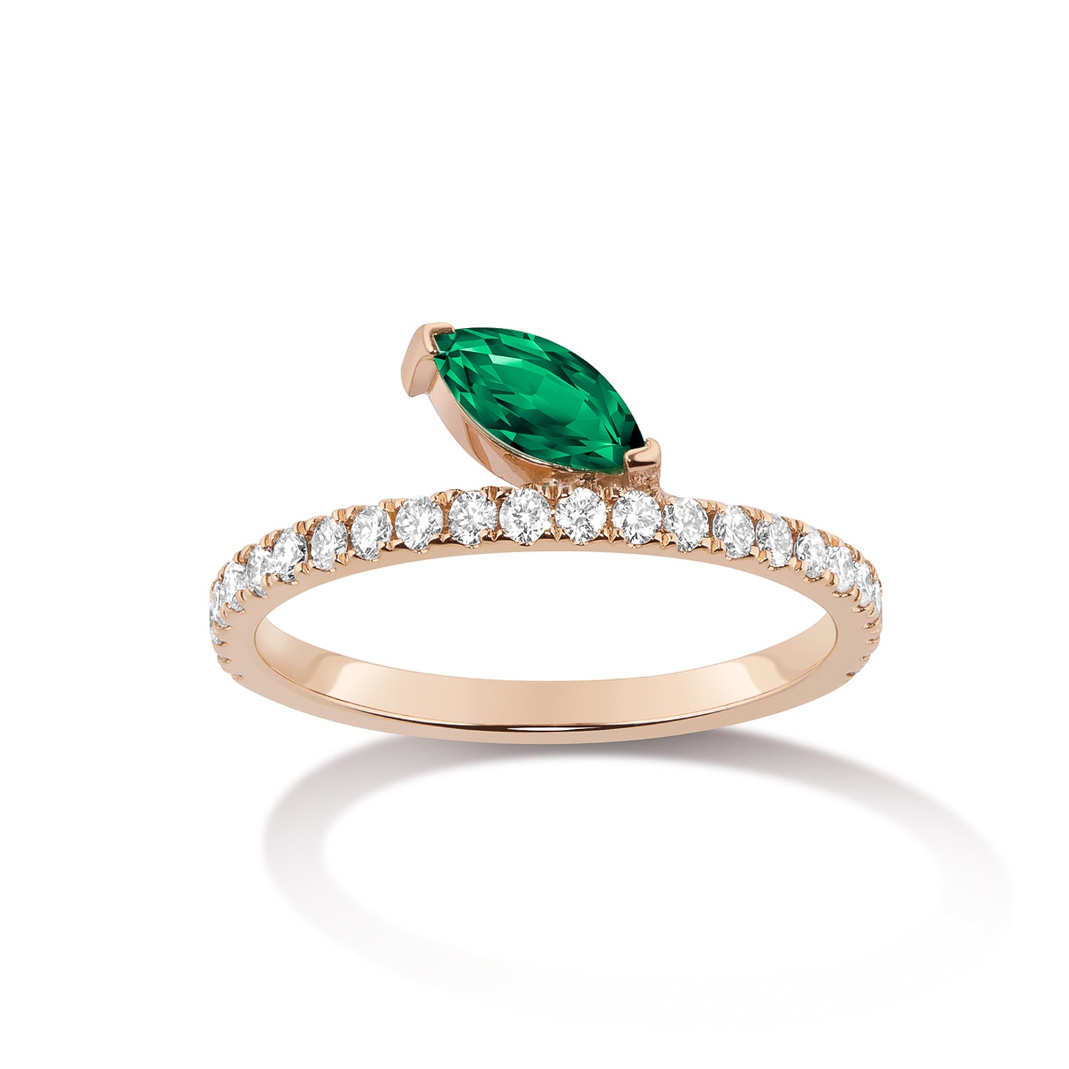 Defne Deluxe Ring - Emerald & White Diamonds