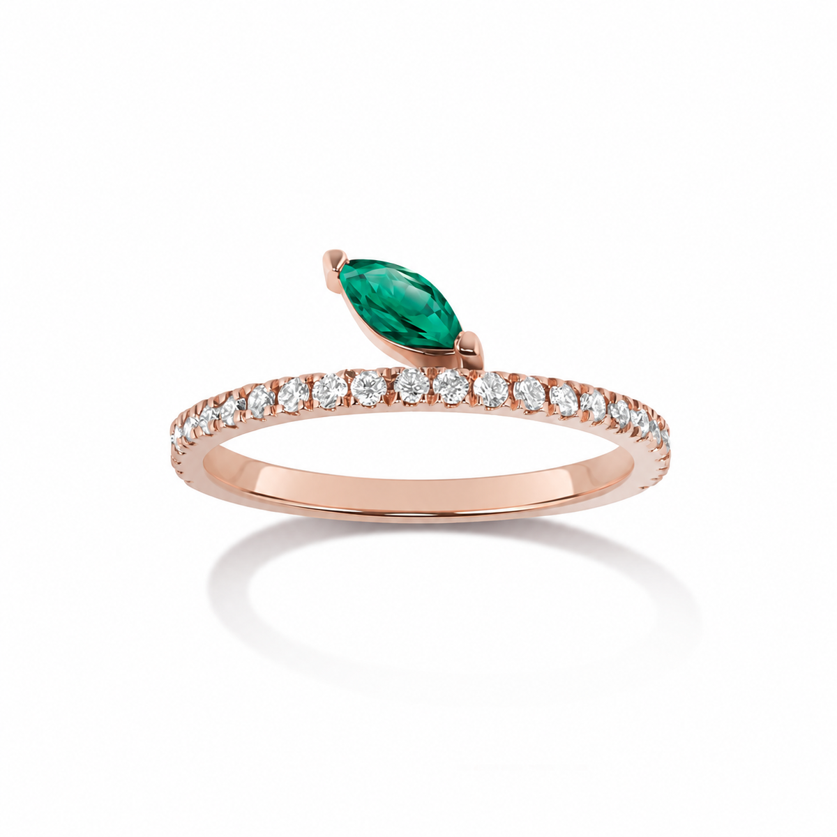 Defne Pavé Ring